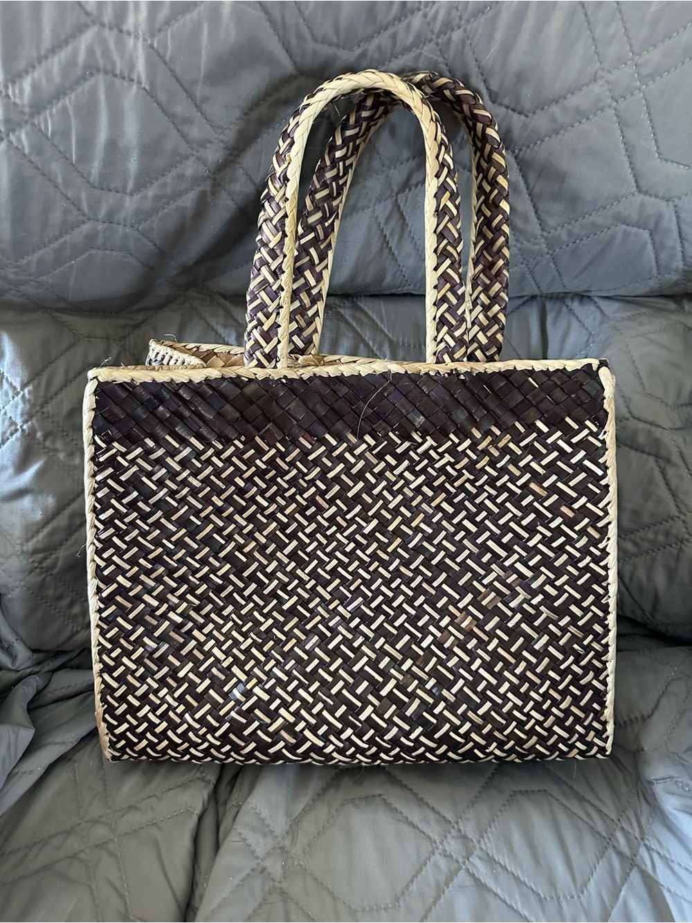 Woven Two-Tone Straw Tote Bag - Black & Natural